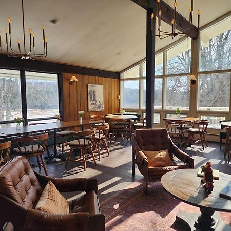 Mountaineer Inn West Dover Ngoại thất bức ảnh