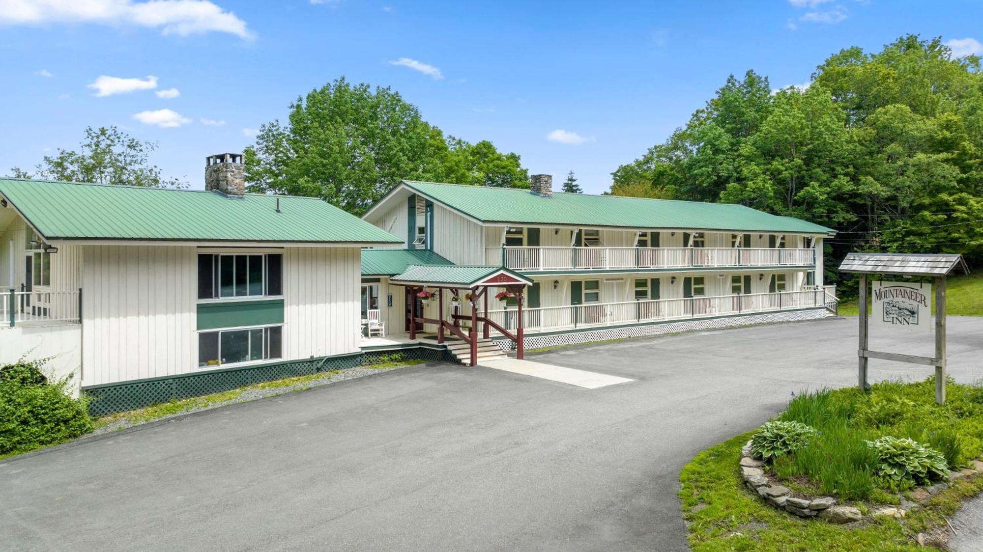 Mountaineer Inn West Dover Ngoại thất bức ảnh